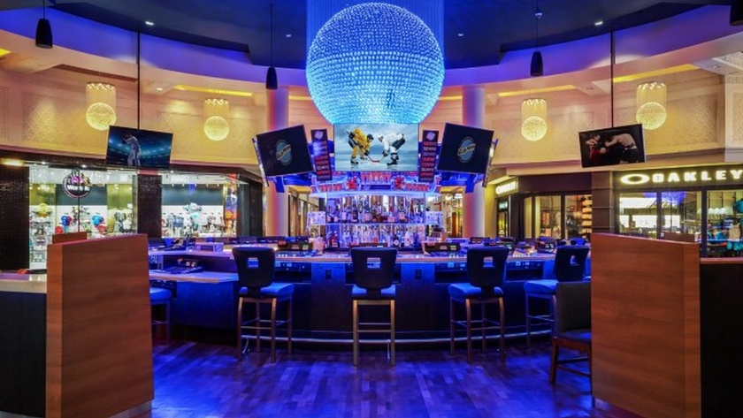 Blue Moon Bar