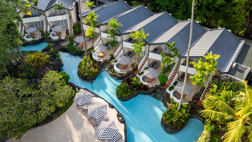 Swim Up Rooms