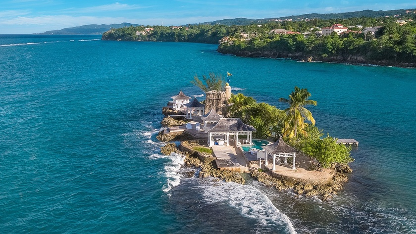 Au Naturel Private Island