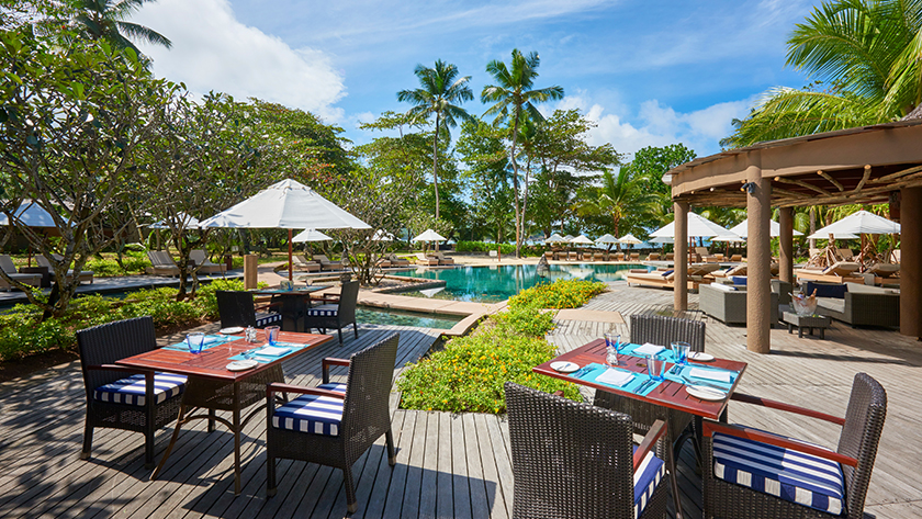 Helios Bar & Restaurant