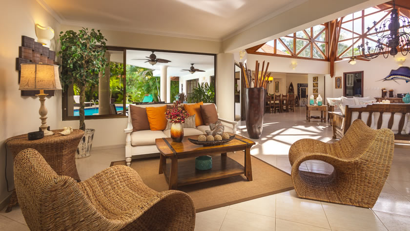 4 Bedroom Classic Villa Living Room 