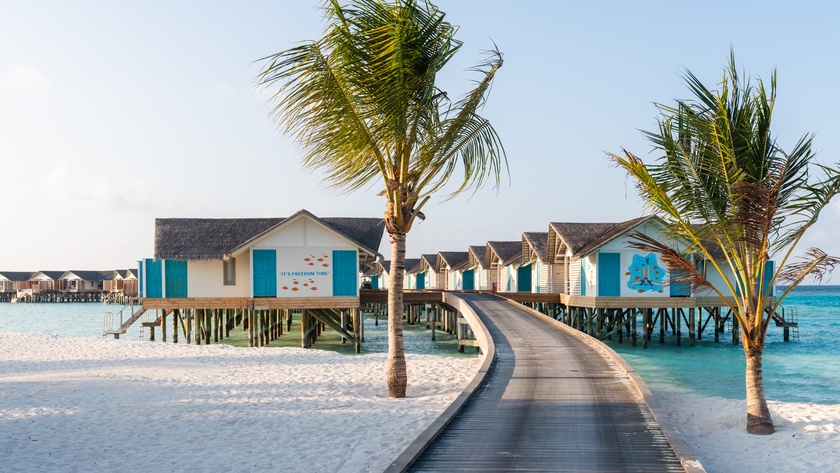Lagoon Villa Walkway