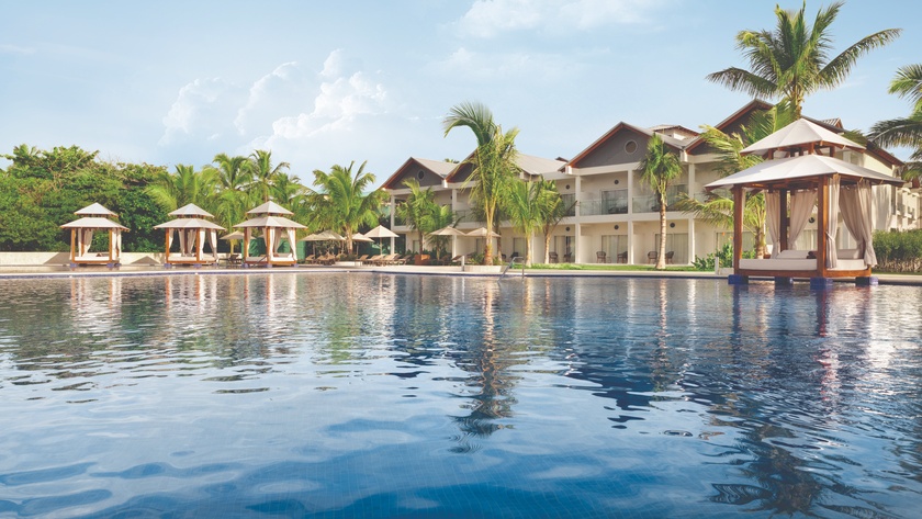 Infinity Pool and Cabanas