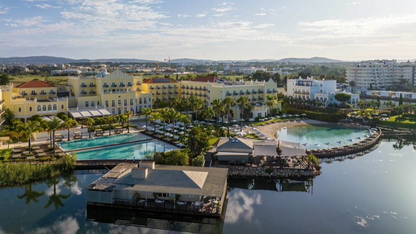 Domes Lake Algarve, Autograph Collection