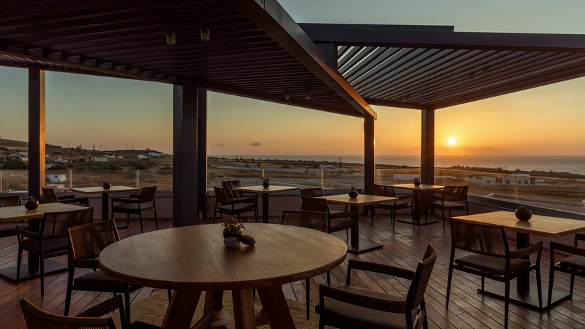 Vatanee Rooftop Bar & Restaurant