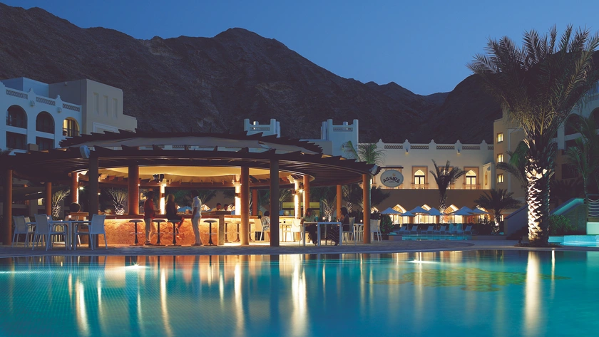 Assira Pool Bar