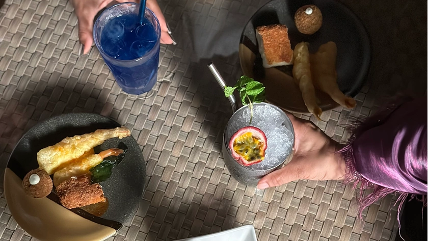 Surf Cafe