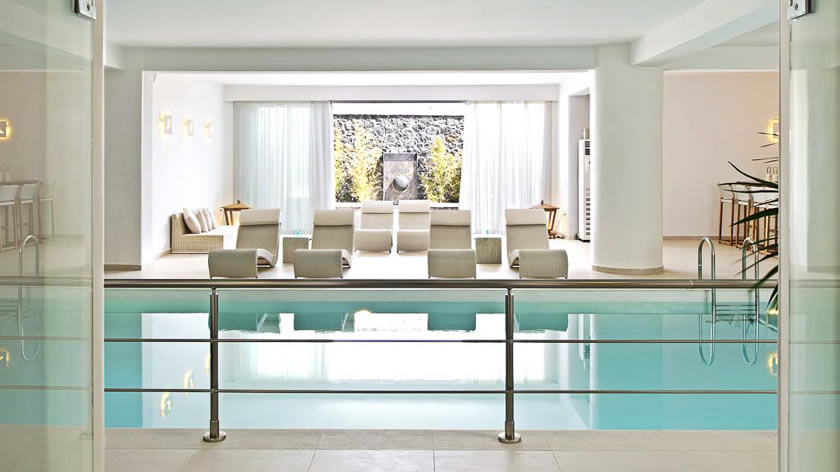 Lotus Spa Inside Pool