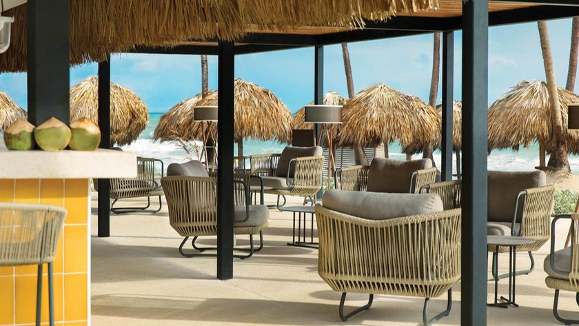 Palms Beach Bar