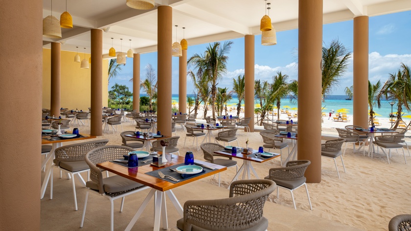 Beach Club Grill Restaurant