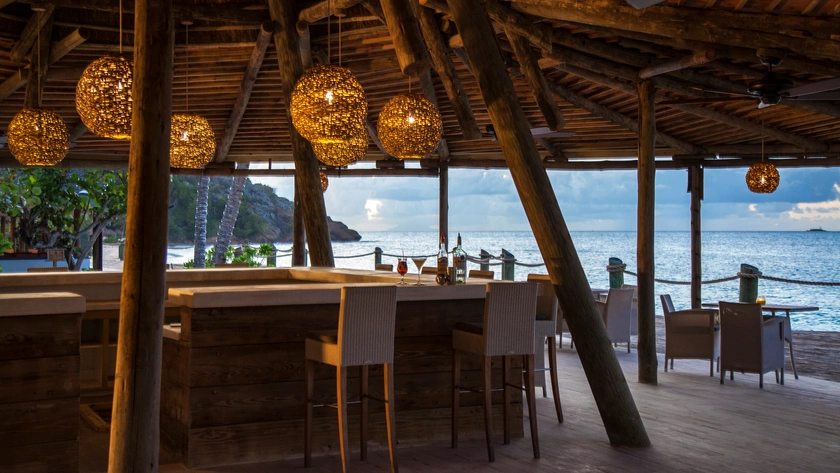 TeePee Bar