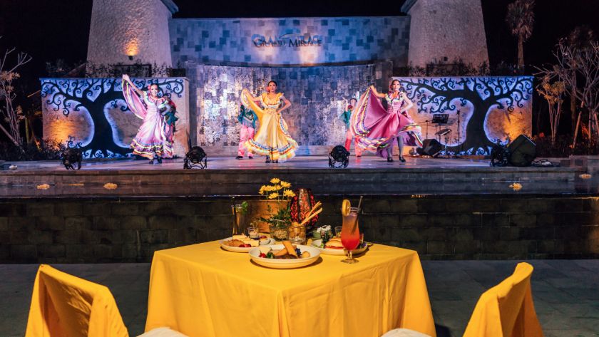 Rama Stage Fiesta Latina