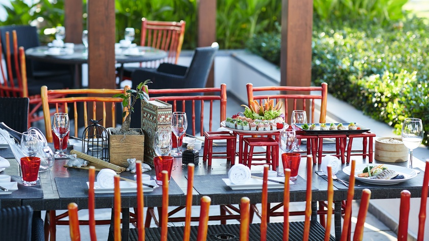 Golden Dragon Steak & Sushi Restaurant