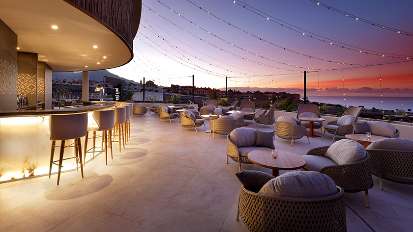 UTC Bar