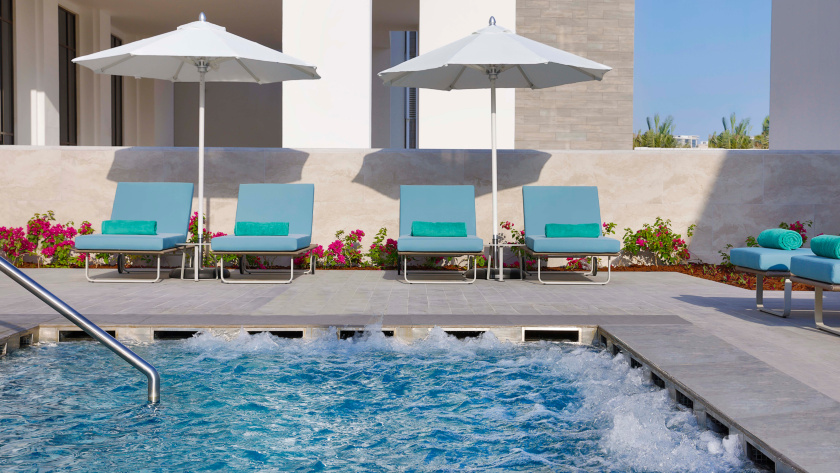 Outdoor Jacuzzi
