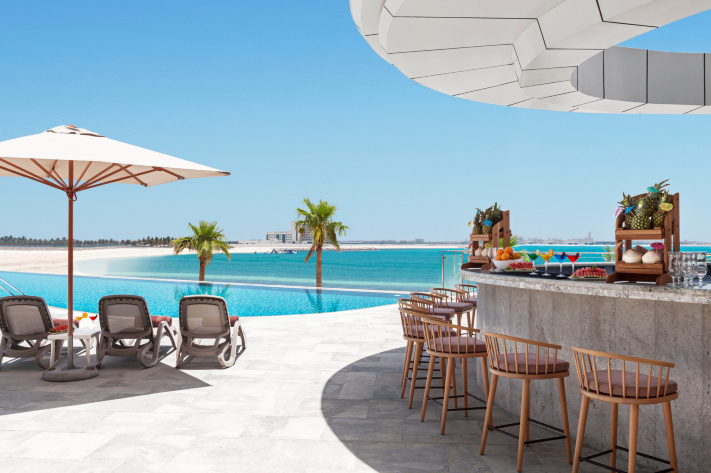 H20 Pool Bar