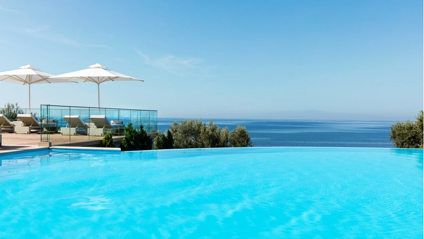 Provence Pool