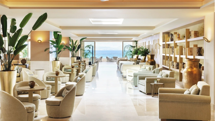Sea Lobby Bar