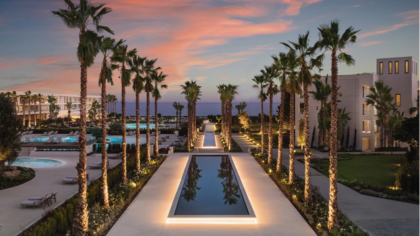Palm Lake Boulevard