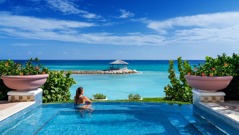Infinity Pool