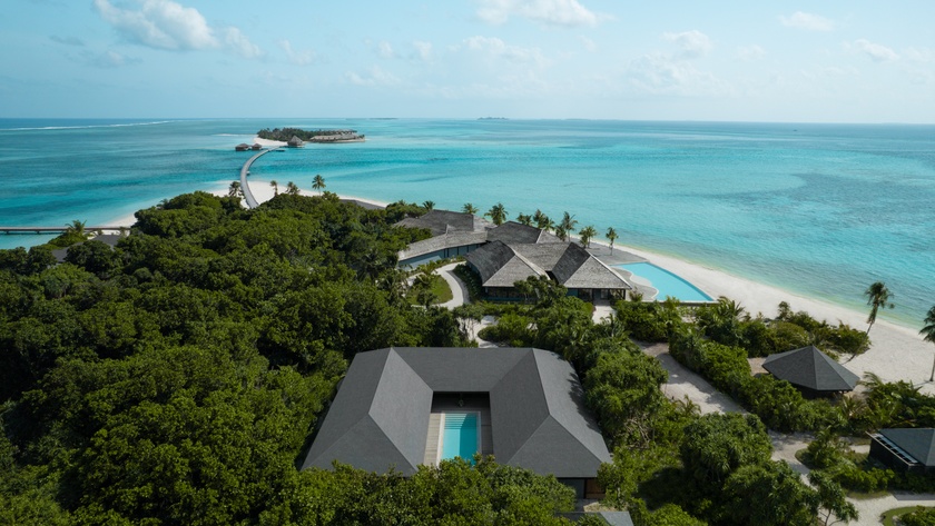 Lush Gardens & Beautiful Views