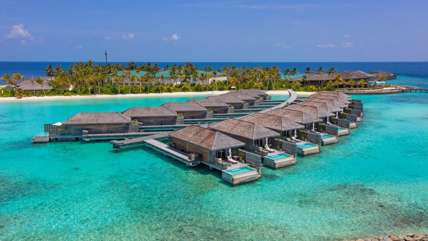 Lagoon Pool Villas