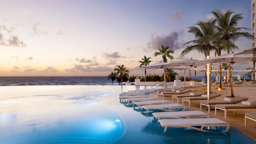 Sol Pool at Sunrise 