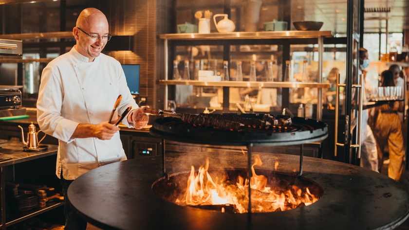 Beach Rouge Chef