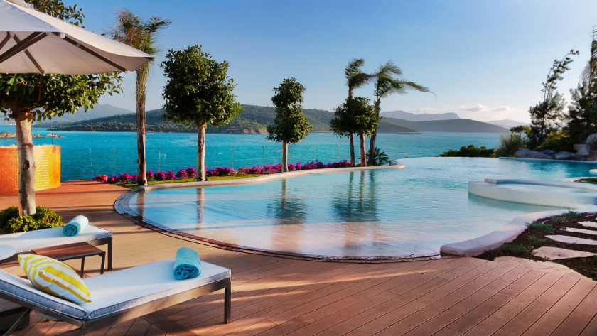 Lagoon Sea Water Pool
