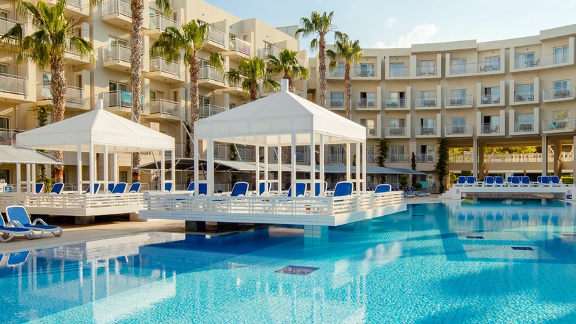 Pool Terrace
