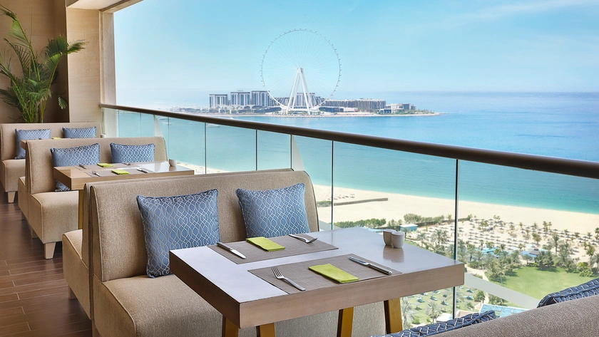 Club Lounge Terrace