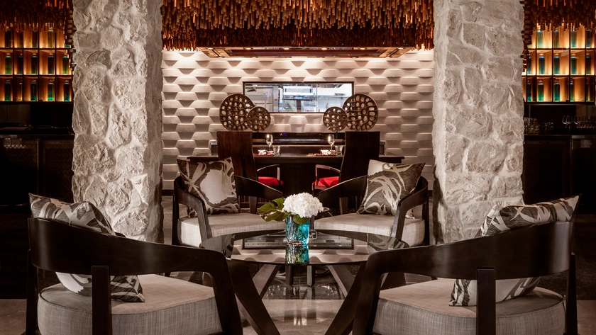 Eauzone Bar