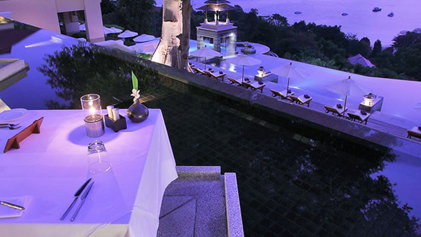 Lobby Bar