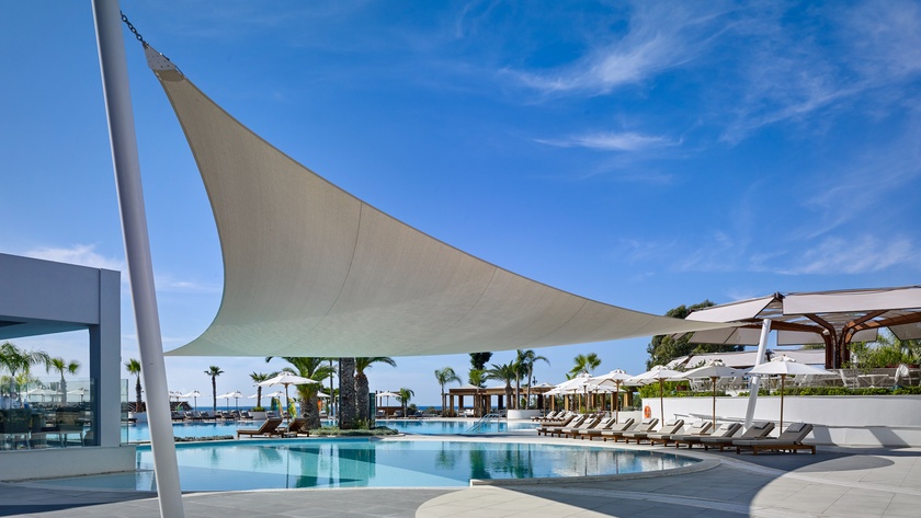 Shaded Area in Main Pool