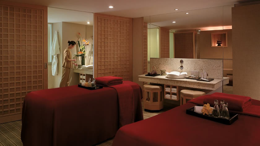Spa Couples Suite