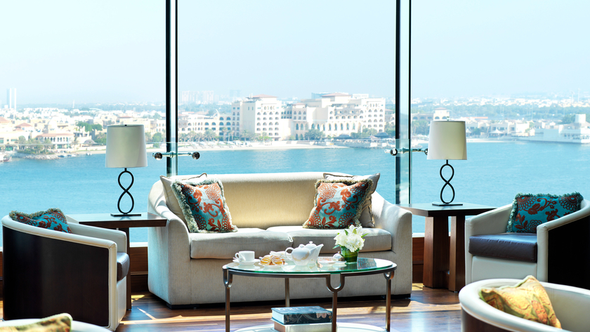 Club Lounge