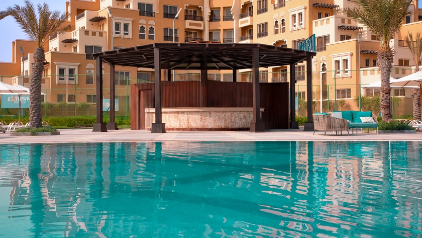 Infinity Pool Bar