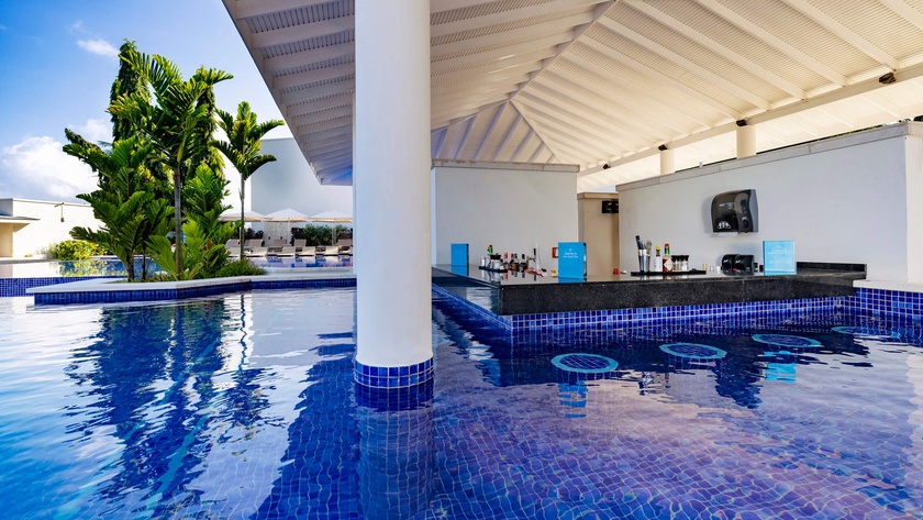 Diamond Club Pool Bar