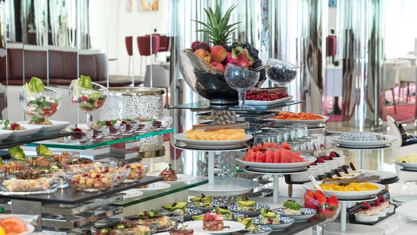 Raffles Club Lounge Buffet