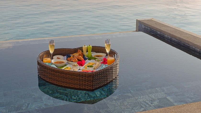 Floating Breakfast