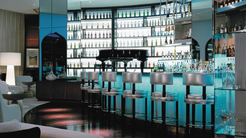 Piano Lounge
