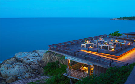 Dining on the Rocks