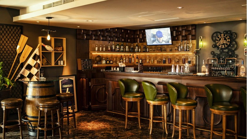 Replay Sports Bar