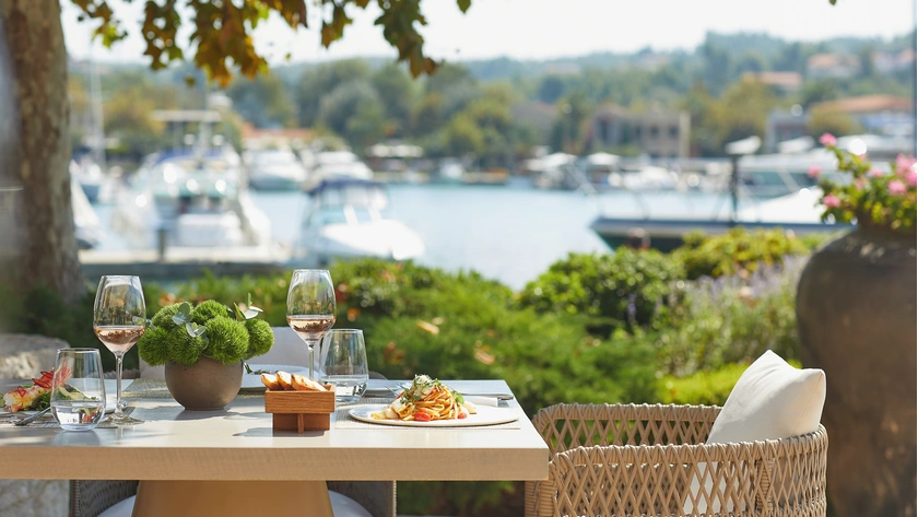Water Restaurant