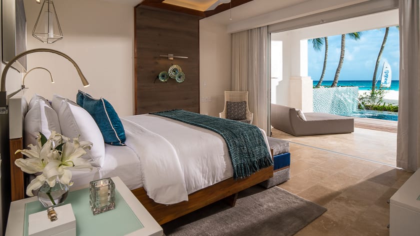 Beachfront Prime Minister One Bedroom Butler Suite with  Private Pool and Patio Tranquility Soaking 