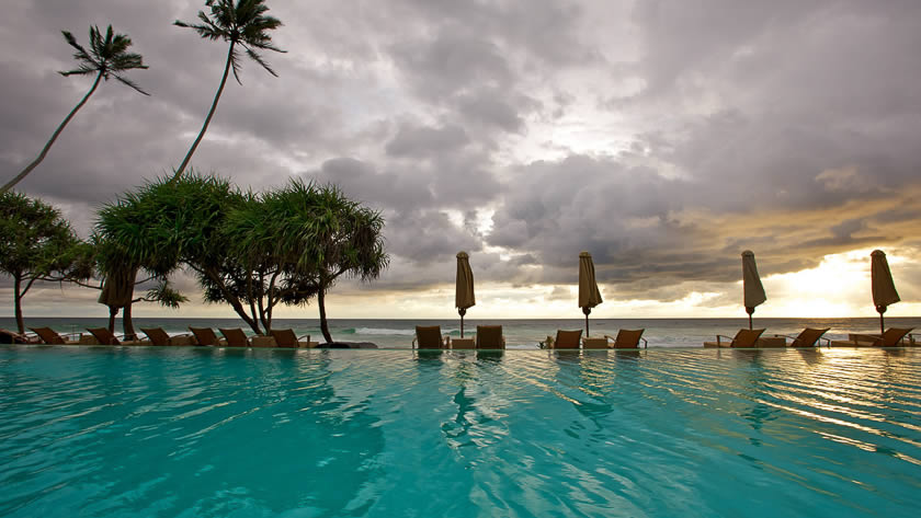 Seafront Pool