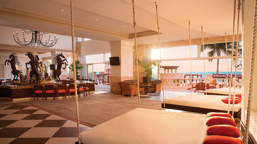 Lobby Bar
