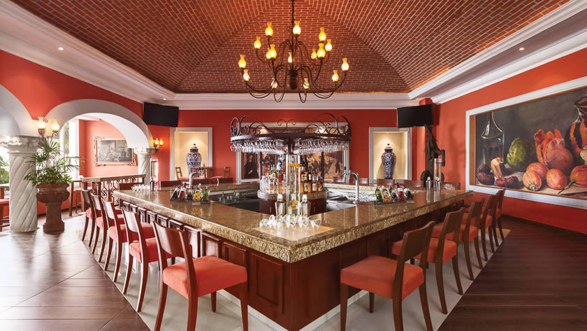Lobby Bar