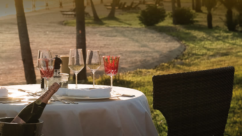 In Villa Dining