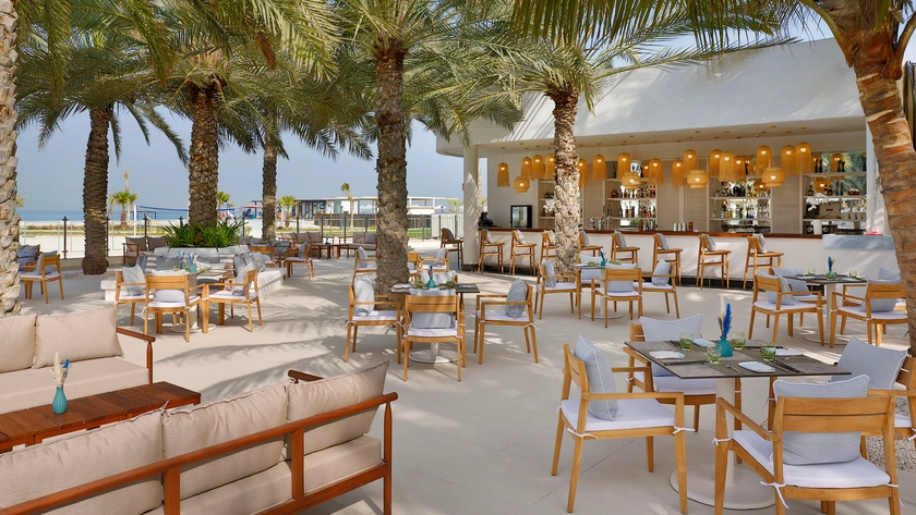 Sunset Beach Lounge